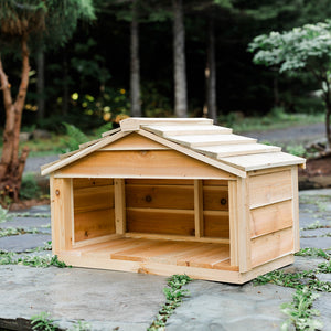 Large outdoor cat feeding station - Feral cat food shelter