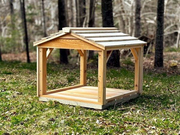 Dog and cat shelter, food shelter, cedar